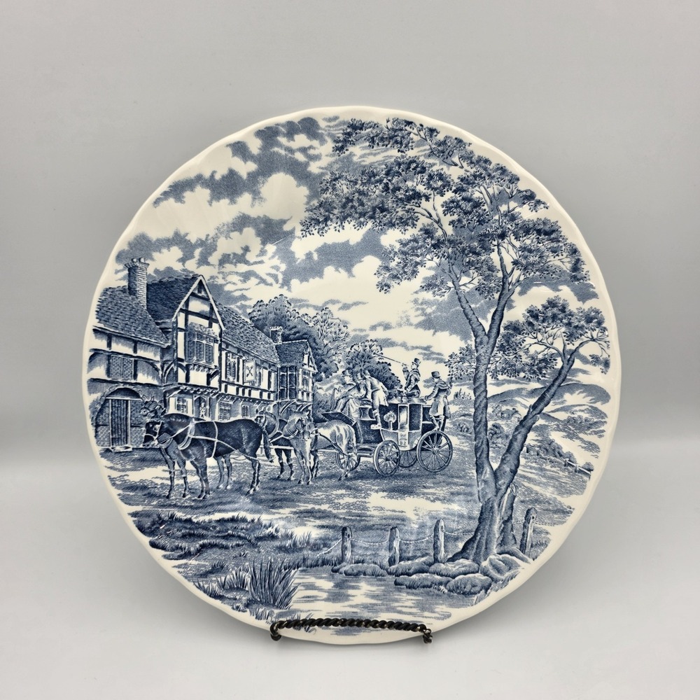 1 Dinner Plate‎ Royal Wessex England Blue White Stage Coach Horses  10"